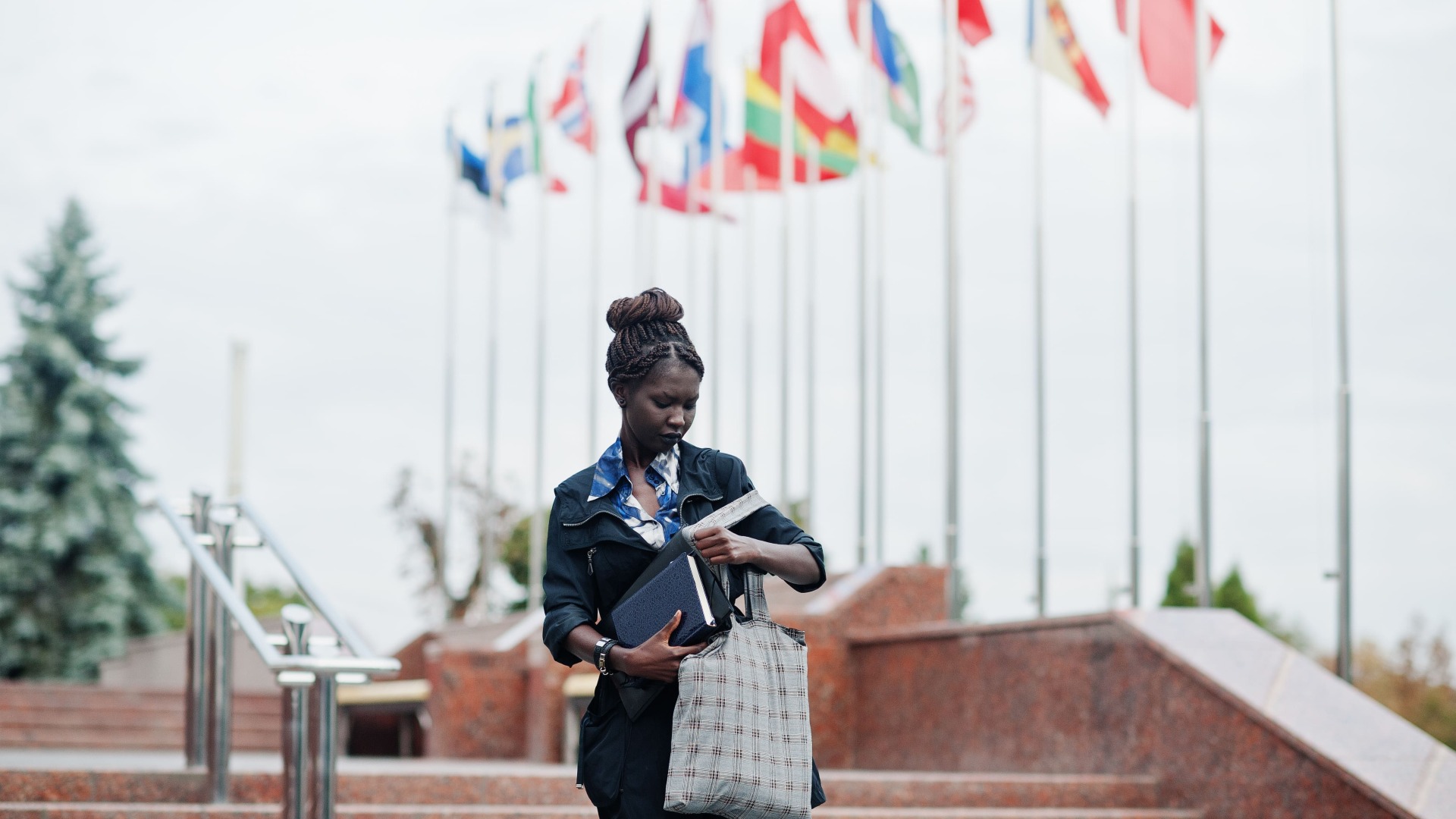 SPOUSES OF DIPLOMATS AND DOING BUSINESS IN KENYA (RECEIVING STATE): WHAT ARE THE OPTIONS?